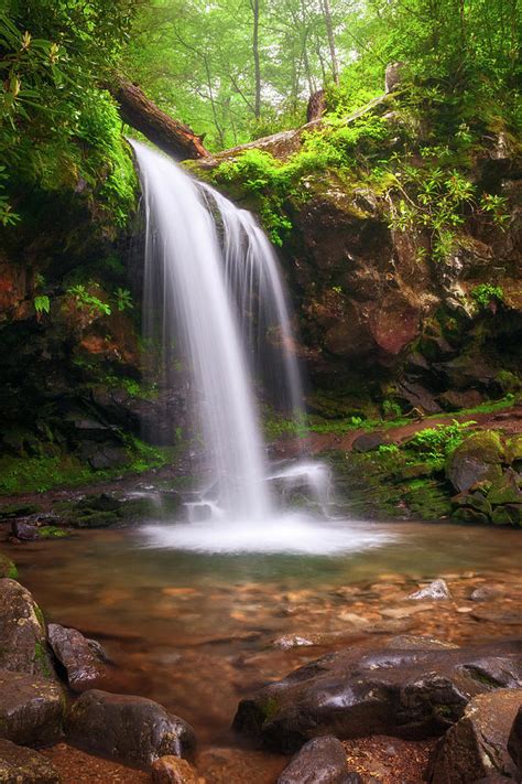 Gatlinburg Tn Waterfalls Great Smoky Mountains Grotto Falls Outdoors
