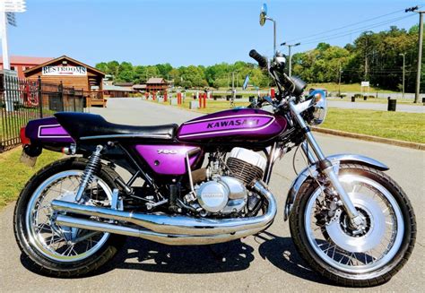 The kawasaki triples were a range of 250 to 750 cc (15 to 46 cu in) motorcycles made by kawasaki from 1968 to 1980. 1975 Kawasaki 750 H2 : Vintage Motorcycle For Sale : The ...