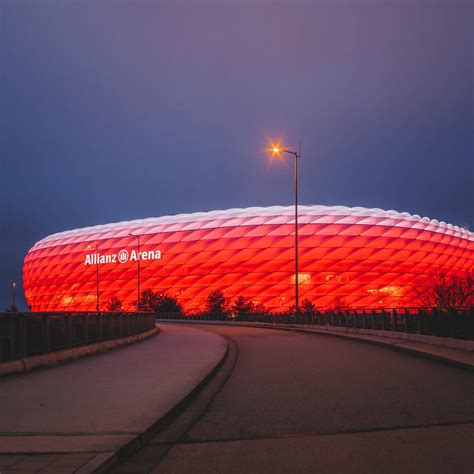 Sonra çok tartışma, münih, halin şehir bavyera , bayern münih ve 1860 münih ortaklaşa yeni bir stadyum inşa. FC Bayern Allianz Arena Stadium & Munich Beer Tour | Homefans