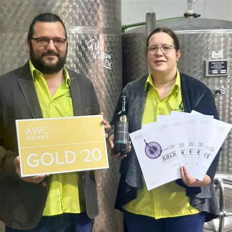 Weingut Roch Limited Edition Vom Winzer Aus Österreich Kaufen