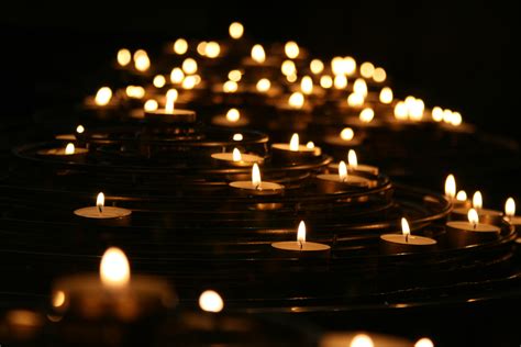 Flame Candle Light And Glowing Hd 4k Wallpaper 3840x2560 Download
