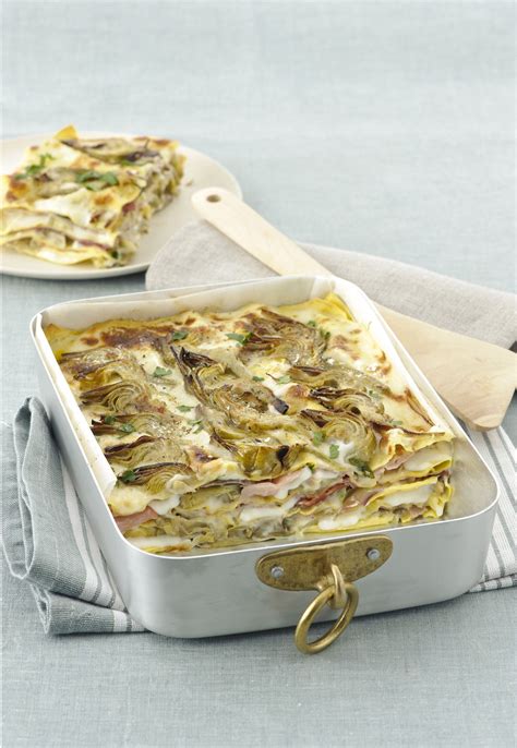 Rotolini di lasagne con macinato e prosciutto, rotolini di lasagne con carciofi e prosciutto, lasagne al prosciutto provola e there are 5 lasagnes and prosciutto recipes on very good recipes. LASAGNE CON BESCIAMELLA CARCIOFI E PROSCIUTTO AFFUMICATO ...