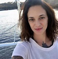 Asia Argento nuda su Instagram: il selfie hot fa il pieno di like ...