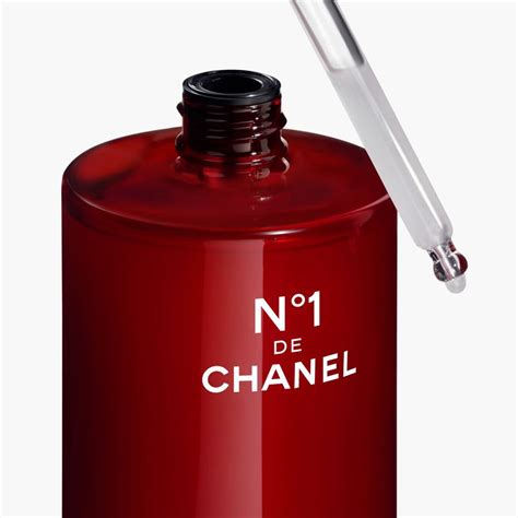 N°1 De Chanel Revitalizing Serumprevents And Corrects The Appearance Of