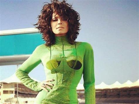 Singer Janet Jackson S Nude Images Emerge Online Hindustan Times