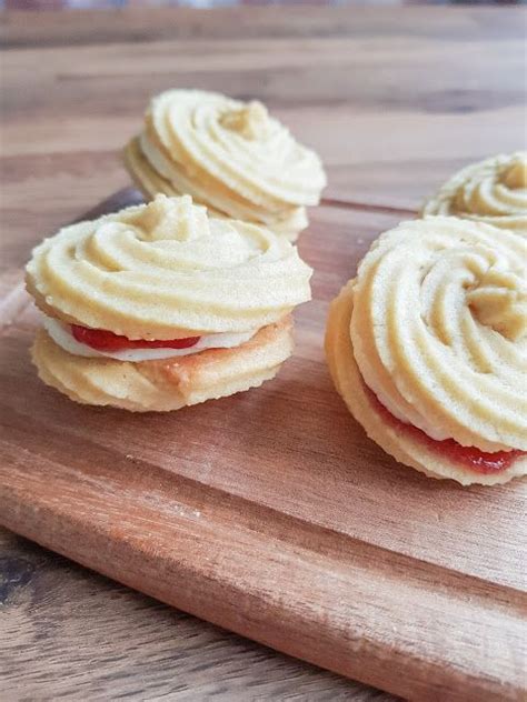Viennese Whirls These Viennese Whirls Are So Simple And Easy To Make Head Over To My Website To