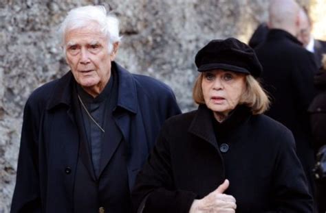 Christian fuchsberger is with sebastian gugg. Blacky ist schlohweiß geworden: Mit 85 kann Joachim ...