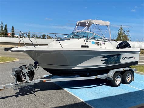 Bayliner 2002 Trophy Pro Walkaround Power Boats Boats Online For