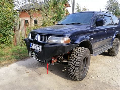 Montero Sport Front Whinch Bumper