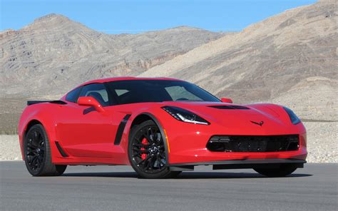 2015 Chevrolet Corvette Z06 Almost Outruns Its Shadow The Car Guide