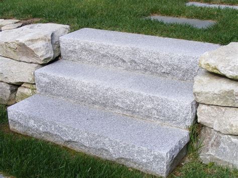 Natural Stone Steps And Treads Polycor Hardscapes And Masonry In 2021