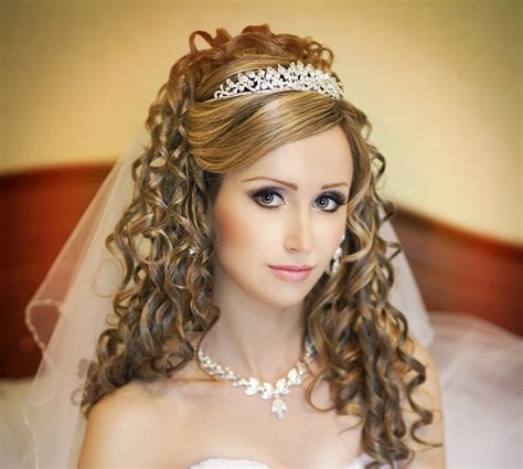 Curly Wedding Hairstyles With Tiara And Veil