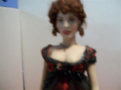 Franklin Mint Titanic Rose Official Vinyl Portrait Doll Red Dress 16 1912469651