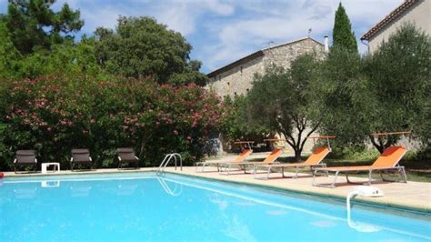 the 10 best uzes cottages villas with prices find holiday homes and apartments in uzes