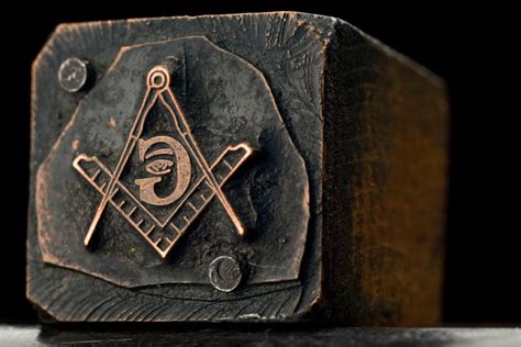 freemasonry origin and symbols of this secular society wemystic