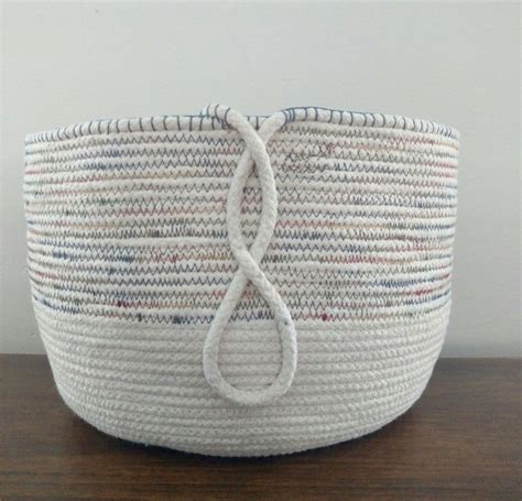 1000 Ideas About Rope Basket On Pinterest Fabric Bowls Fabric