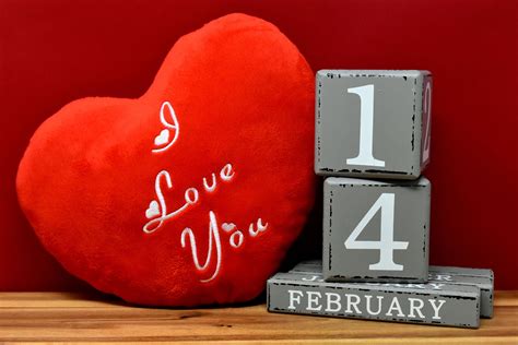 Major sports events on february 14, 2020. 50+ Beautiful Free Love Stock Photos for Valentine's Day ...