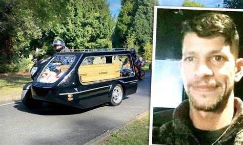 ‘one Last Ride Biker Lost In Tragic Accident Gets Coffin Side Car Escorted To Funeral By 100