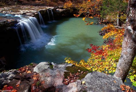 Information on arkansas's economy, government, culture, state map and flag, major cities, points of interest, famous residents, state motto, symbols, nicknames, and other trivia. 09/11/12 Featured Arkansas Photography-Falling Water Falls in Searcy County @ Photos Of Arkansas
