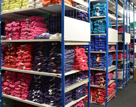 Garment Storage Clothes Shelving For Stockrooms