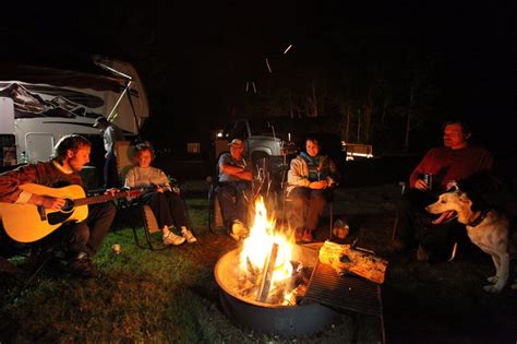 the art of telling the perfect campfire horror story koa camping blog