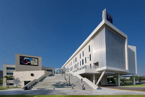 Miami Dade College Hialeah Campus Photo Highlights By Miami In Focus