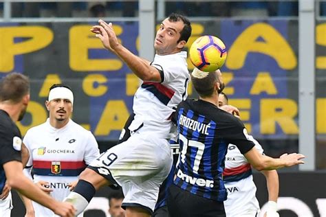 Inter Genoa 5 0 Le Pagelle Del Grifone Tracollo Genoa