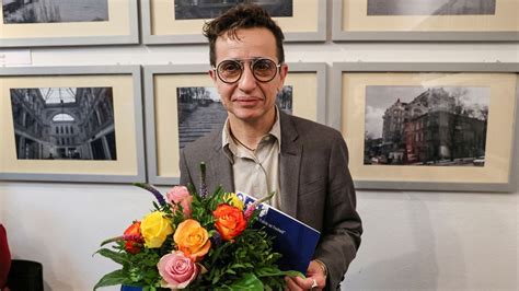 Author Masha Gessen Receives German Prize Despite Comments Comparing Gaza To Nazi Era Ghettos