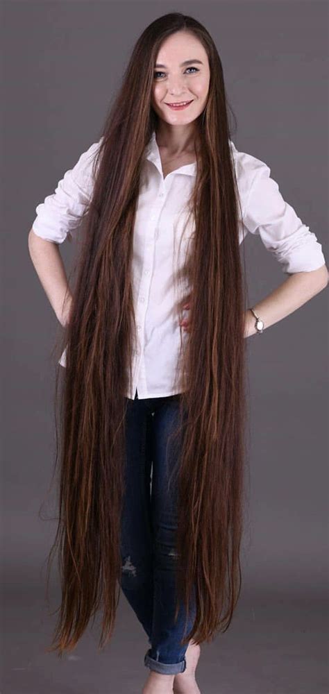 Pin By Terry Nugent On Super Long Hair Long Hair Styles Beautiful Long Hair Extremely Long Hair