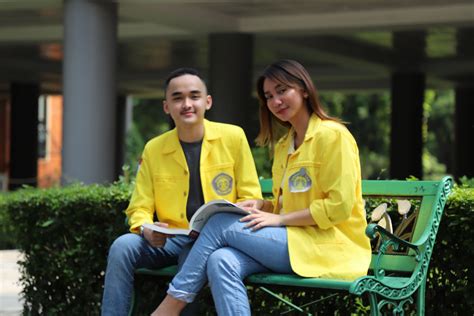 Program Sarjana – Fakultas Ekonomi dan Bisnis Universitas Indonesia