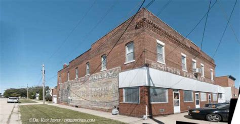 American Ghosts Best Signs Kewanee Illinois