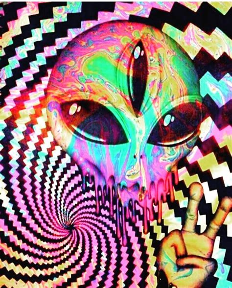 Download Trippy Face Wallpaper
