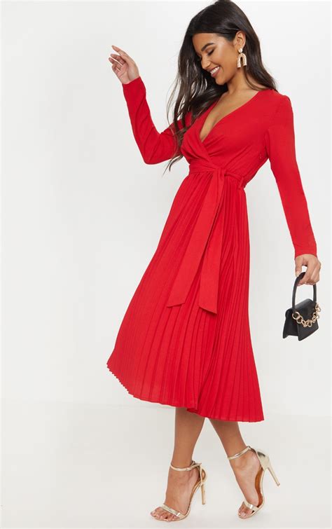 Red Long Sleeve Pleated Midi Dress Prettylittlething Il