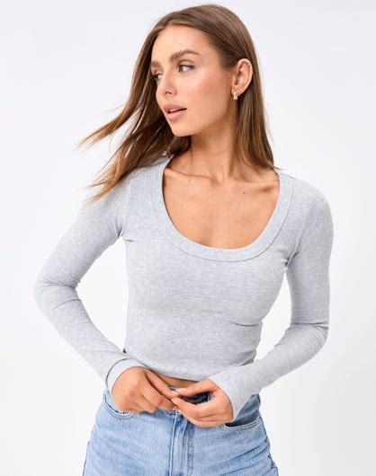 Cotton Scoop Neck Long Sleeve Top In Grey Glassons