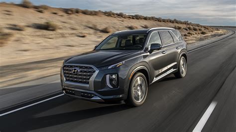 2020 Hyundai Palisade Is A Three Row Flagship With Luxury Looks