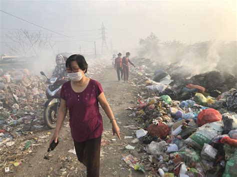 Vietnam's 'most polluted road' poses serious health risks to residents | Tuoi Tre News