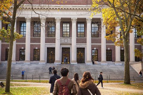 Record 42742 Apply To Harvard College Class Of 22 — Harvard Gazette