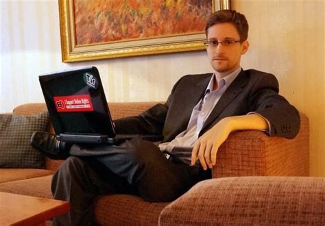 Edward Snowden To Apply For Russian Citizenship World News Tasnim News Agency
