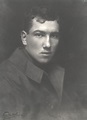 A portrait of Robert Graves in uniform | First World War Poetry Digital ...