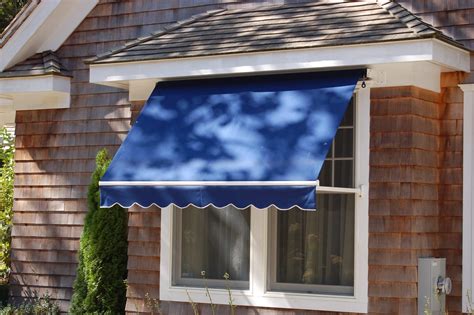 Retractable Awnings Shade For Your Home Benefits Pricing And Quotes
