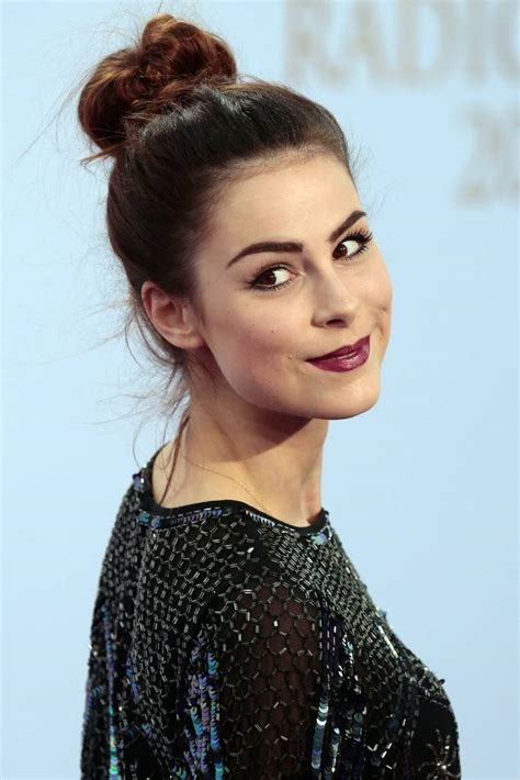 Mit optimistic meldet sich lena nach einer kreativen schaffenspause zurück und legt zur freude der fans eine curated ep vor. Bilder von Lena Meyer-Landrut!