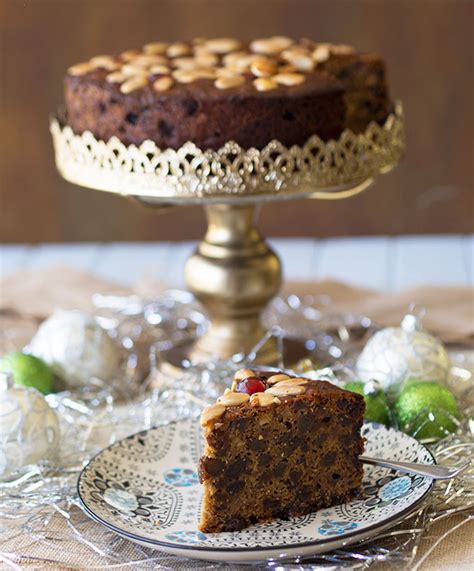 Enjoy our collection of cake and pie recipes specially collected for you from our grandmothers and members of la famiglia. Traditional Christmas Cake Recipe
