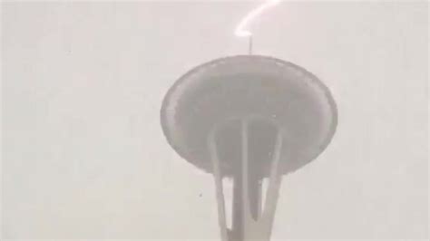 Lightning Strikes Space Needle The Weather Channel