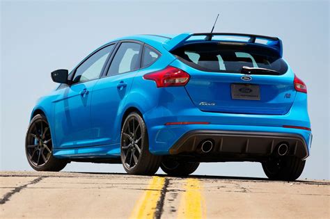 Both are based on the ordinary focus platform, which handles nicely, but is a commuter car at the end of the day. Ford Focus ST 2019 y RS 2020: los Focus más deportivos ...