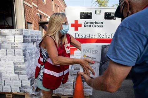 Help The Red Cross Help People Affected By Disasters Big And Small