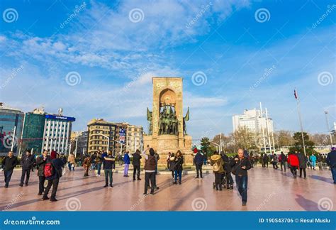 Taksim Square In Istanbul Turkey Editorial Photo Image Of Istiklal