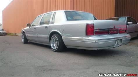 2001 lincoln town car cartier owner: Lincoln Town Car Cartier "Lowrider" (1995) - Garaget