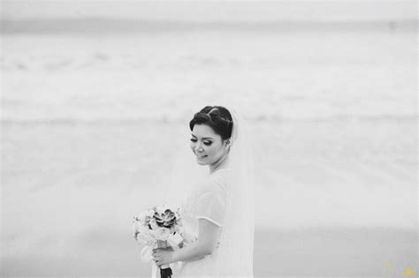 The venue is 5 km away from the city centre.in the vicinity. Raymond & Ketzia Wedding // Morabito art villa // Canggu ...