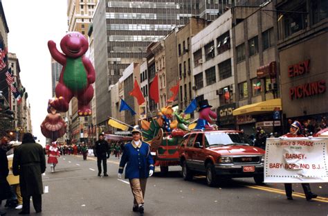 Barney And Friends Macy S Thanksgiving Day Parade Wiki Fandom Powered By Wikia