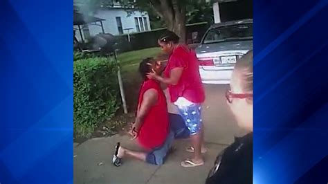 Handcuffs Couldnt Stop Oklahoma Man From Proposing To His Girlfriend